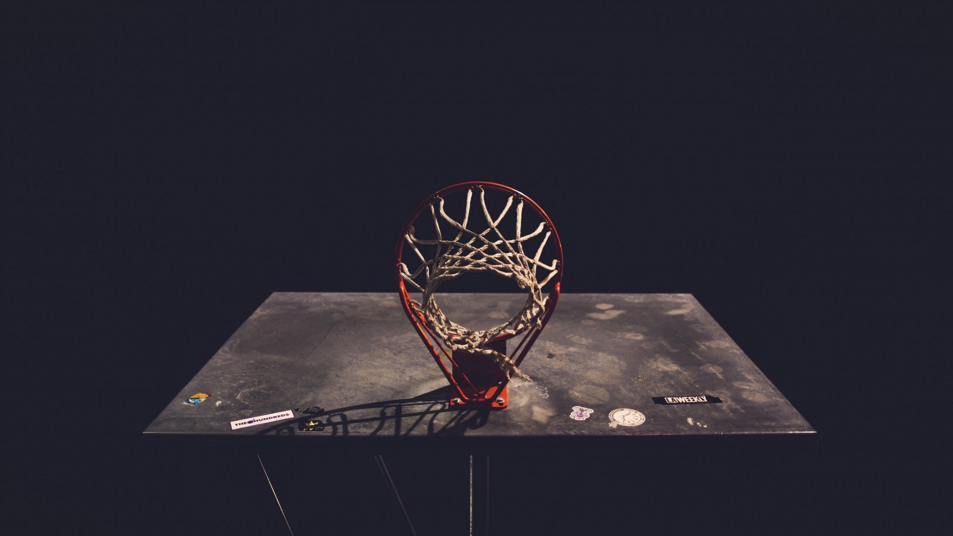 字母哥跨界引热议，NBA怪兽闯入英超最佳阵容？|CQ9电子体育官方网站